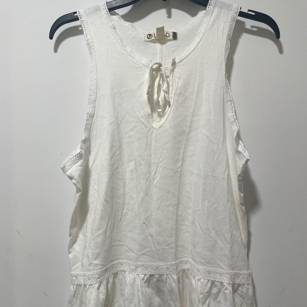 Lagaci off white tank